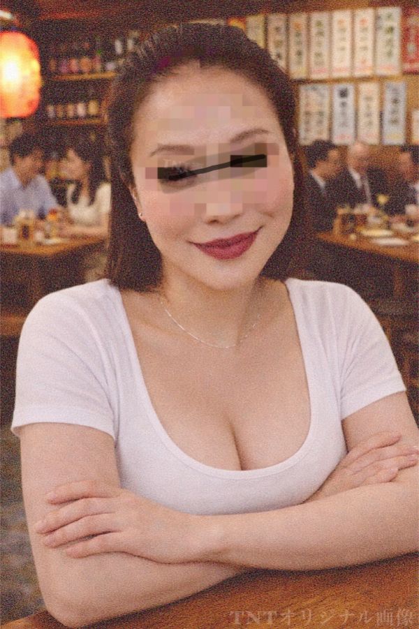 居酒屋で薄着の妻（本人の乳房です。プロフもお読みください。） | 脱いだときのギャップ選手権