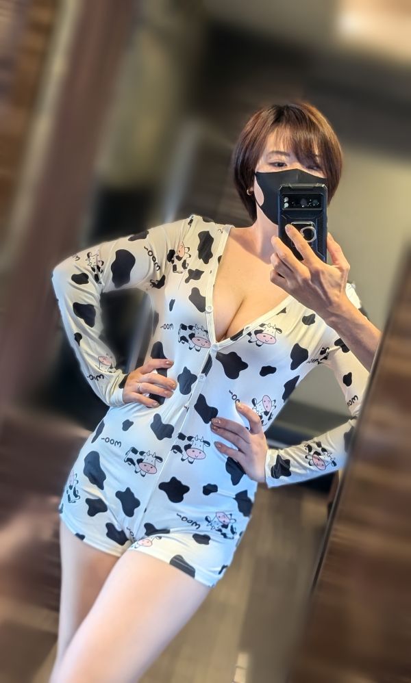 乳牛嫁ちゃん | えちえちなコスプレ見て