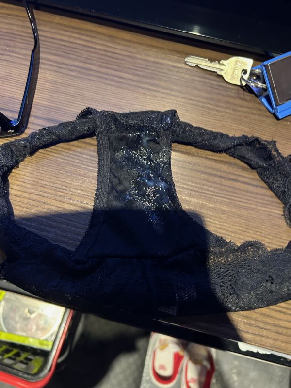 宿泊先で洗濯機に入れた妻のパンティがこんな事に。 | 今日のオナネタ