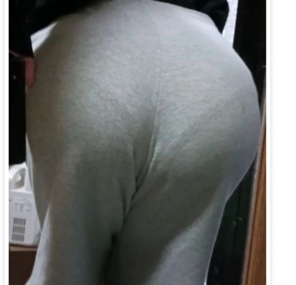 桃尻 | おしりを貼るとみんなが幸せになる