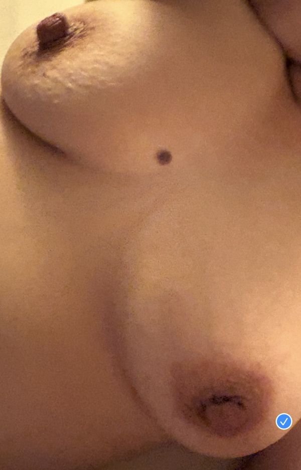 #変態デカ乳首初投稿まだあります…どうしたいかコメントください。 | えっちな乳輪