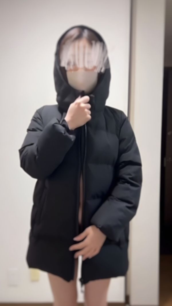 近くのコンビニ行った帰りに撮ったのだけど…😅 | 脱いだときのギャップ選手権