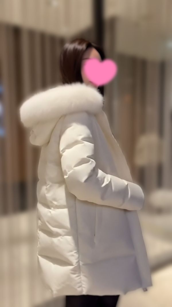 某百貨店の9階喫煙室にて💕 | 脱いだときのギャップ選手権