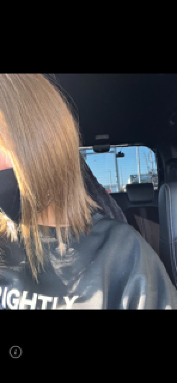 12から13の間で履いてるの見たい人反応薄そうな人は無視します例えば挨拶のみ、なんねから来ましたなどですあお、くろ、しろ全部見せます黄色で1135cまでください | 今日のパンツ見せて